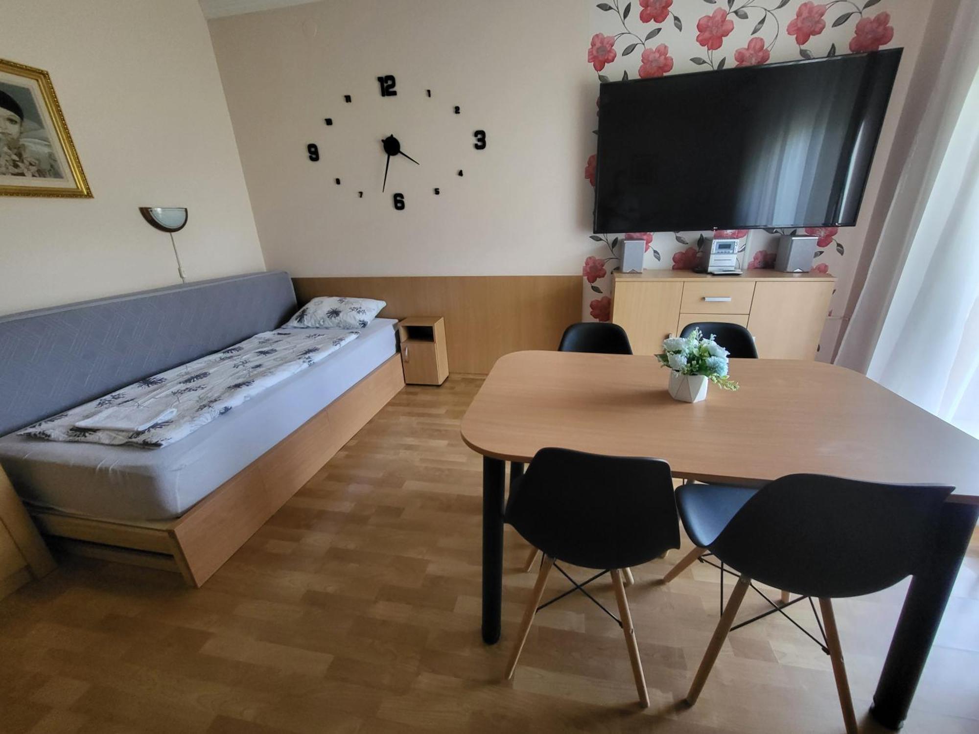 József Attila Apartman Hajdúszoboszló Kültér fotó